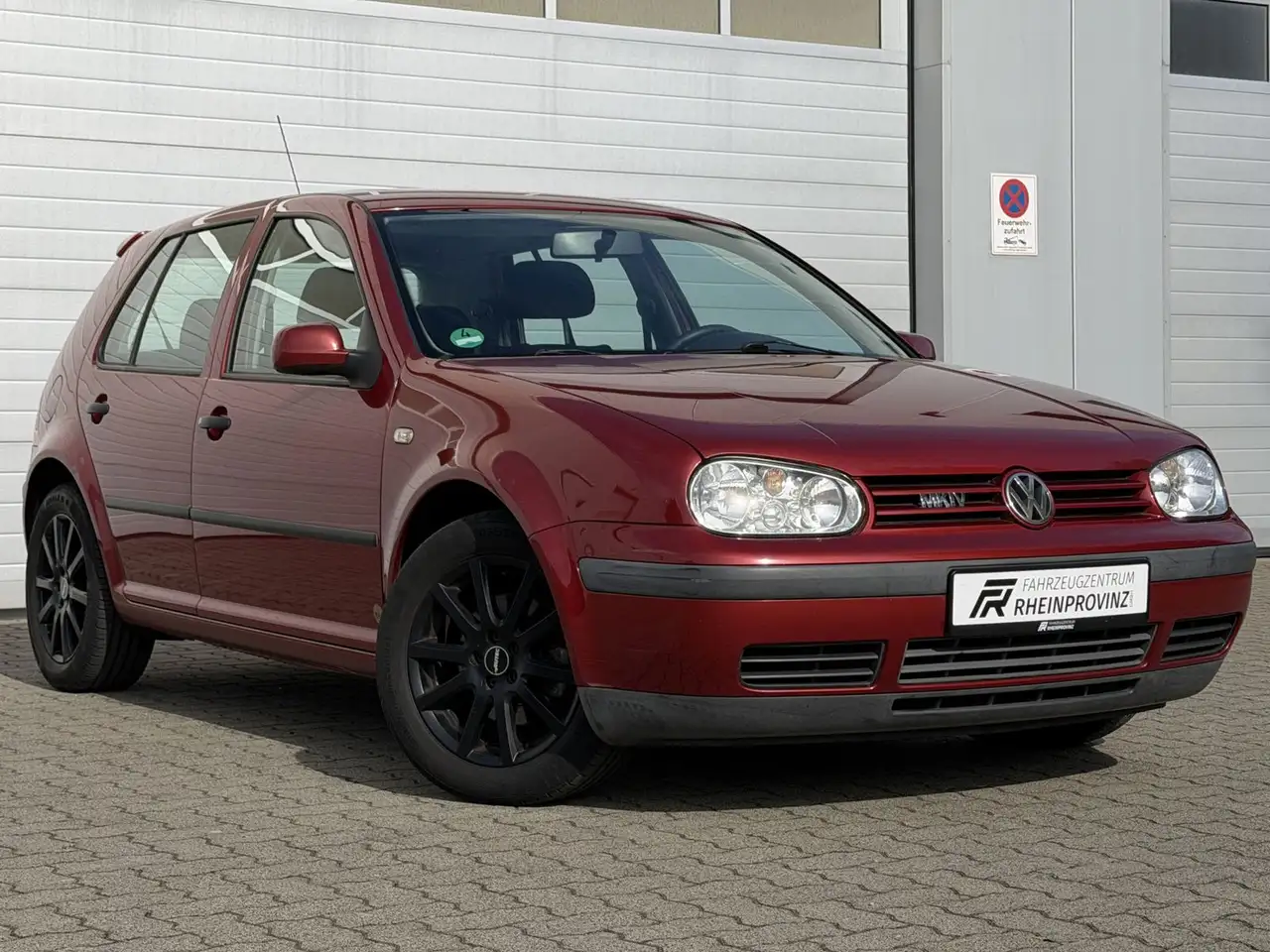 Volkswagen Golf Trendline 2-HAND/Scheckheft/Radio/Alufelgen, foto 1
