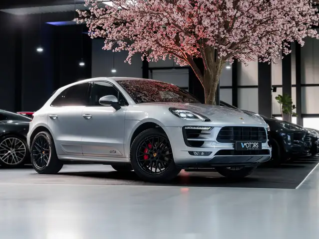 2018 Porsche Macan in Grey for sale