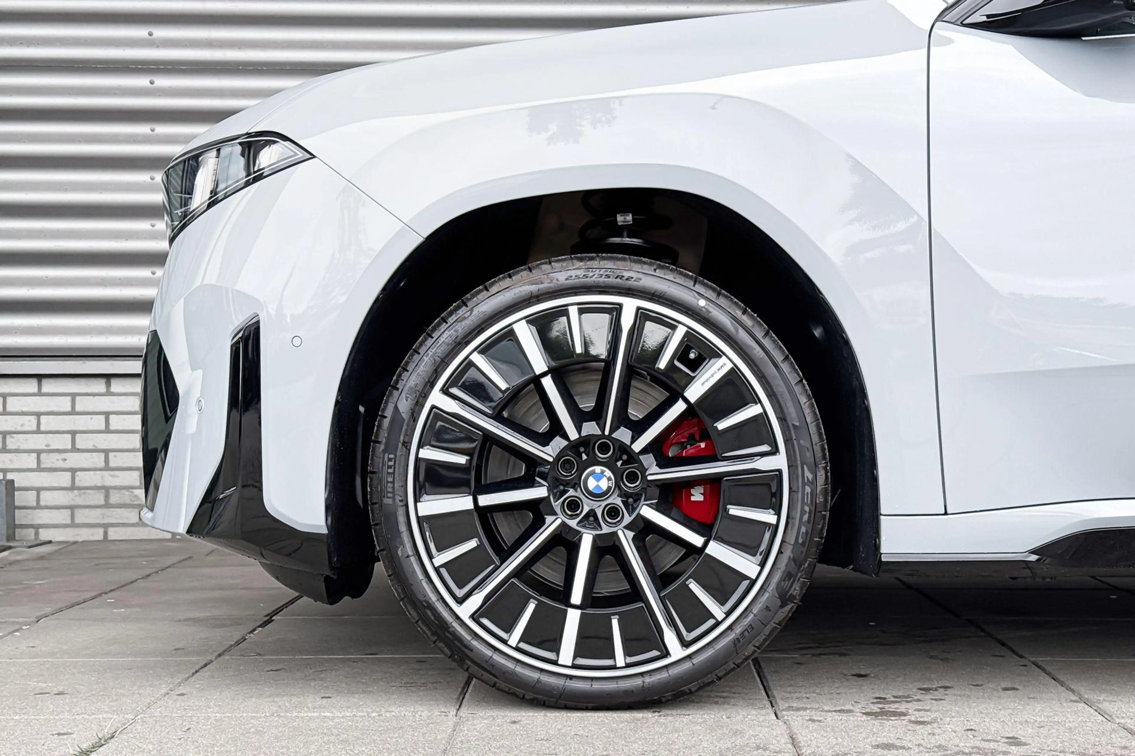 BMW iX3 40 eDrive 83 kWh — photo 3