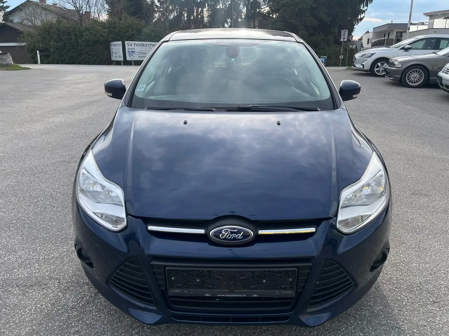 Ford Focus Trend 1,0 Blau - 2
