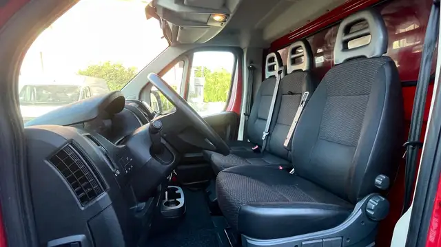 Citroen Jumper view 8