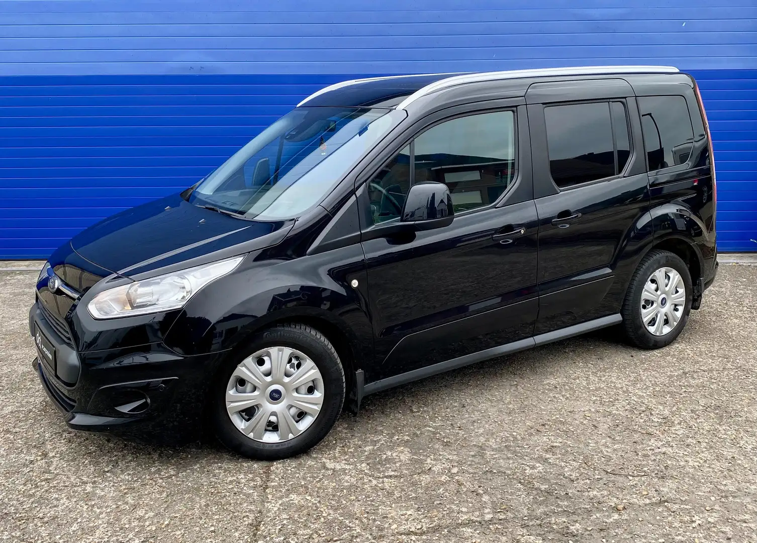 Ford Tourneo Connect 1.5 TDCi Ambiente (EU6) Negro - 1