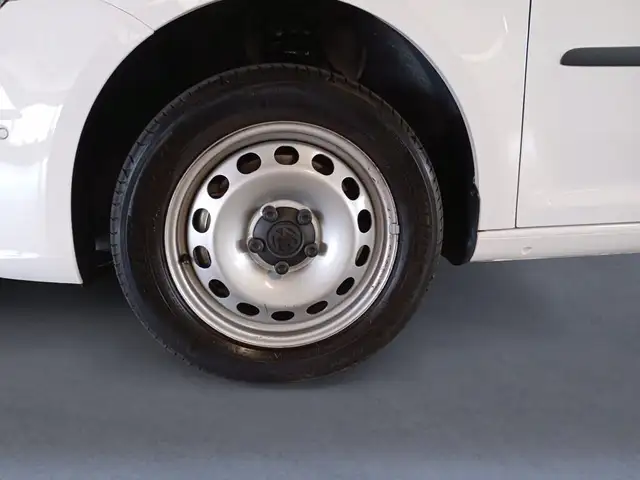 Volkswagen Caddy view 9