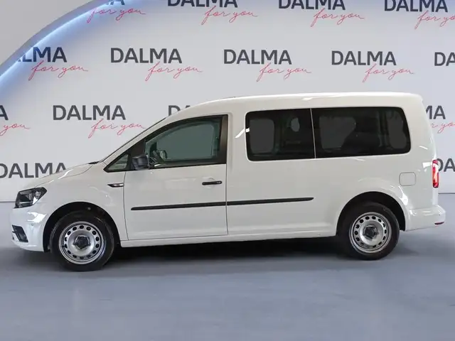 Volkswagen Caddy view 2