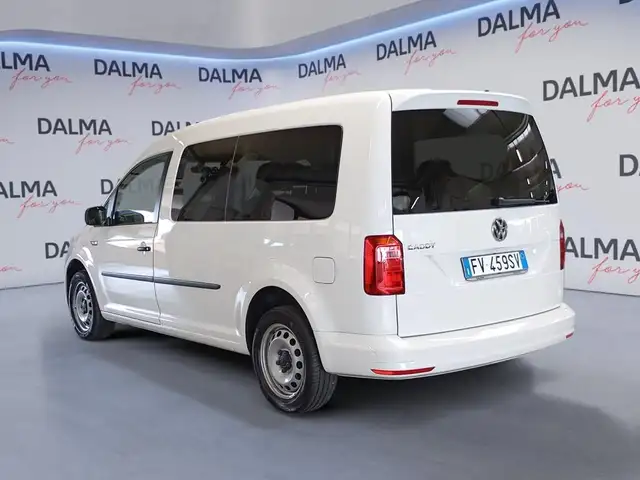 Volkswagen Caddy view 3