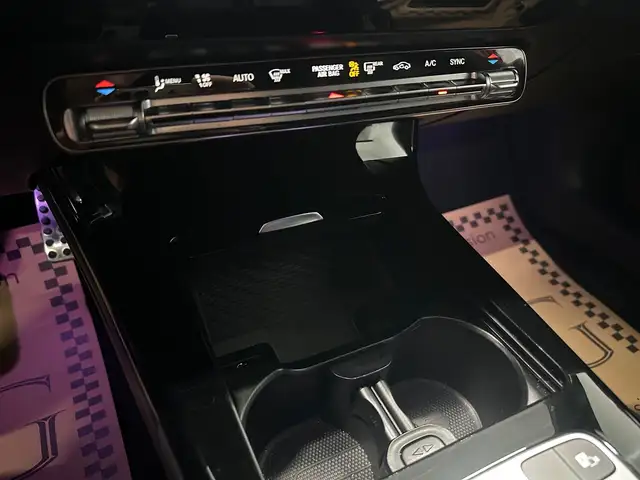 Mercedes-Benz Cla view 28