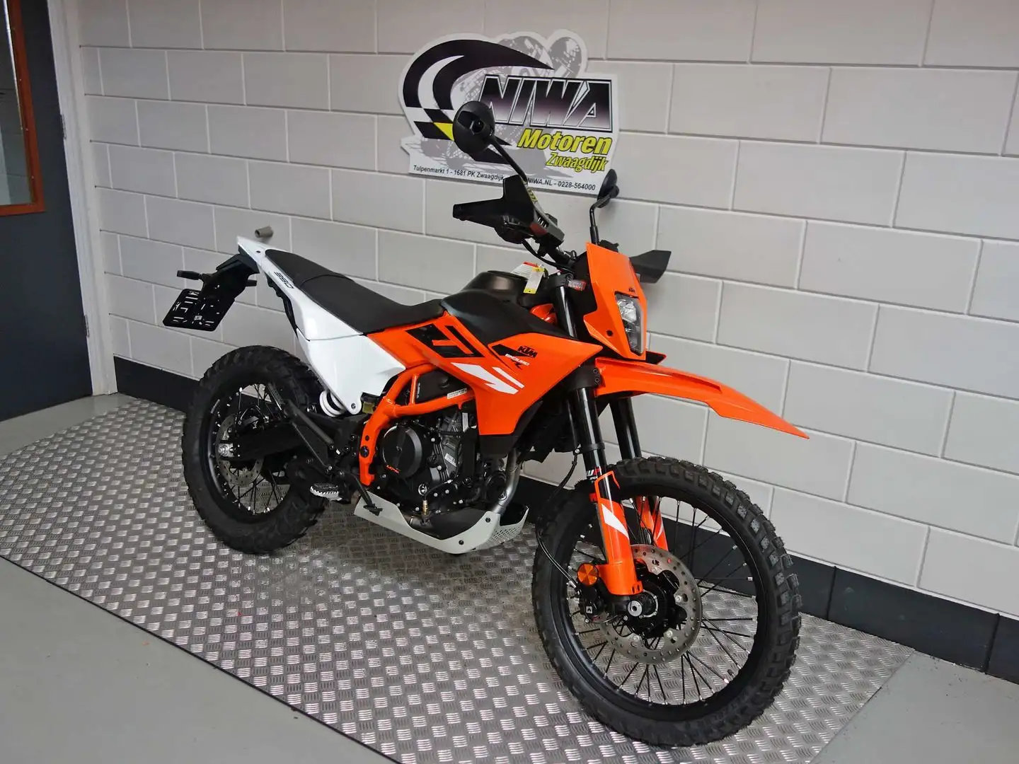 KTM 390 ENDURO R Oranje - 2