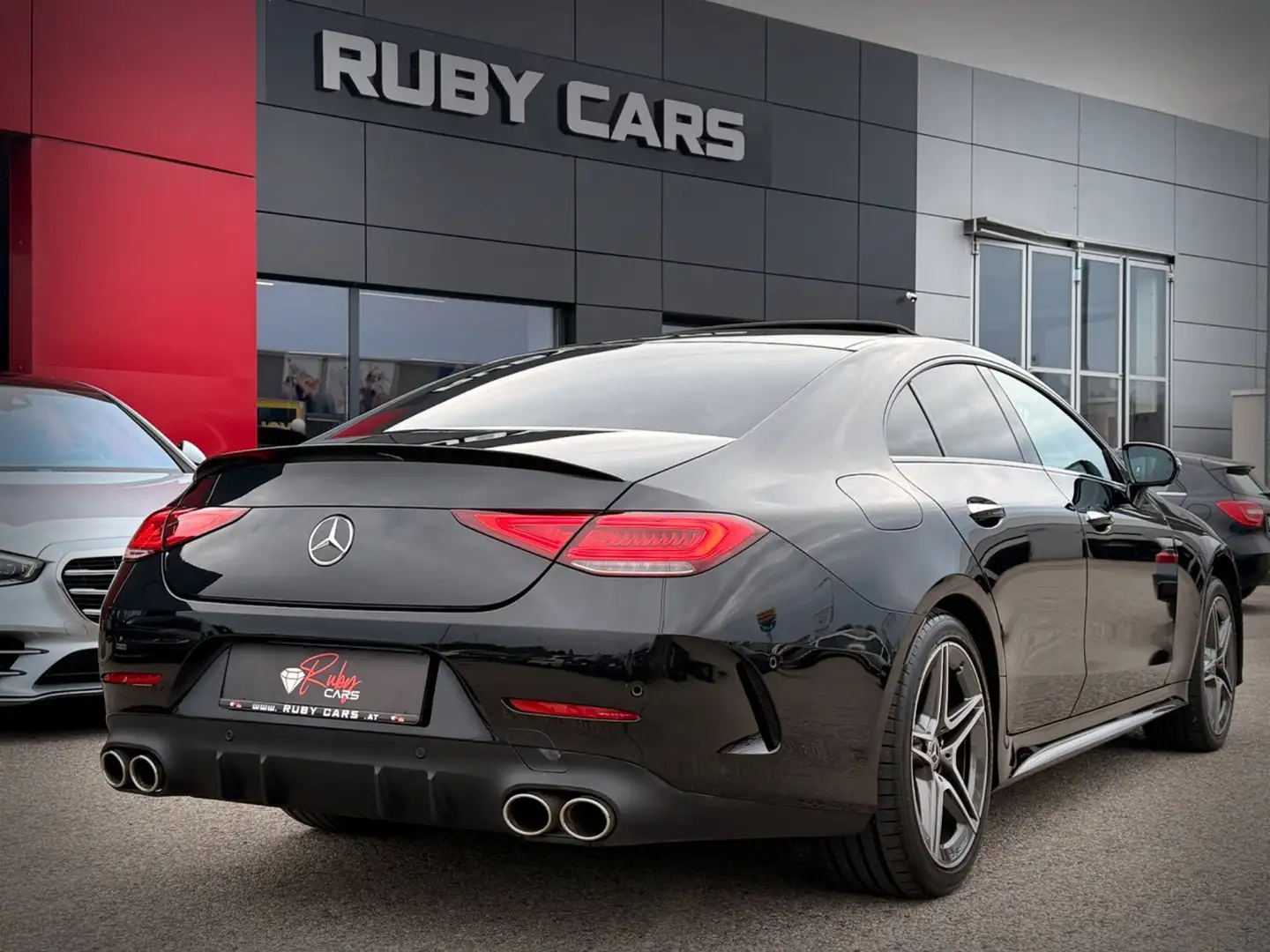 Mercedes-Benz CLS 450 AMG Line 4Matic Schwarz - 2