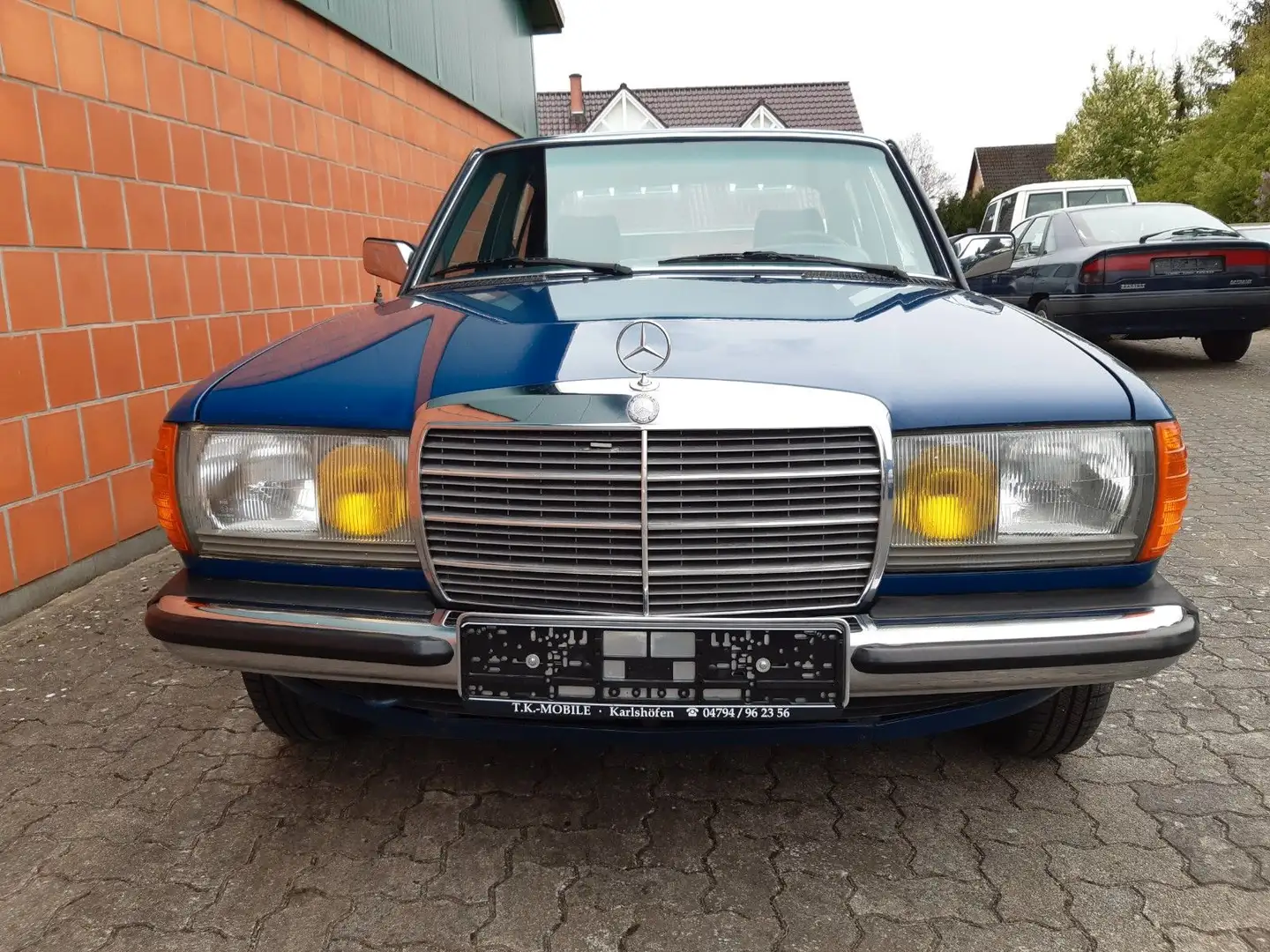 Mercedes-Benz 240 Diesel W123 - kerngesunder Zustand Blau - 2