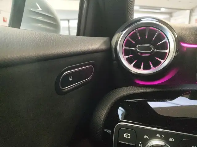 Mercedes-Benz A-Class view 23