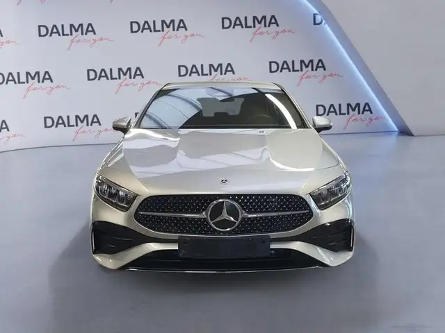 Mercedes-Benz A-Class view 8