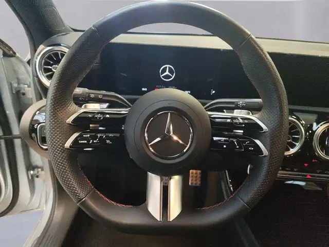 Mercedes-Benz A-Class view 12