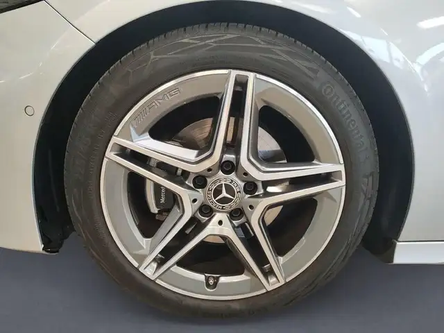 Mercedes-Benz A-Class view 9