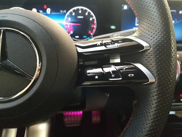 Mercedes-Benz A-Class view 17