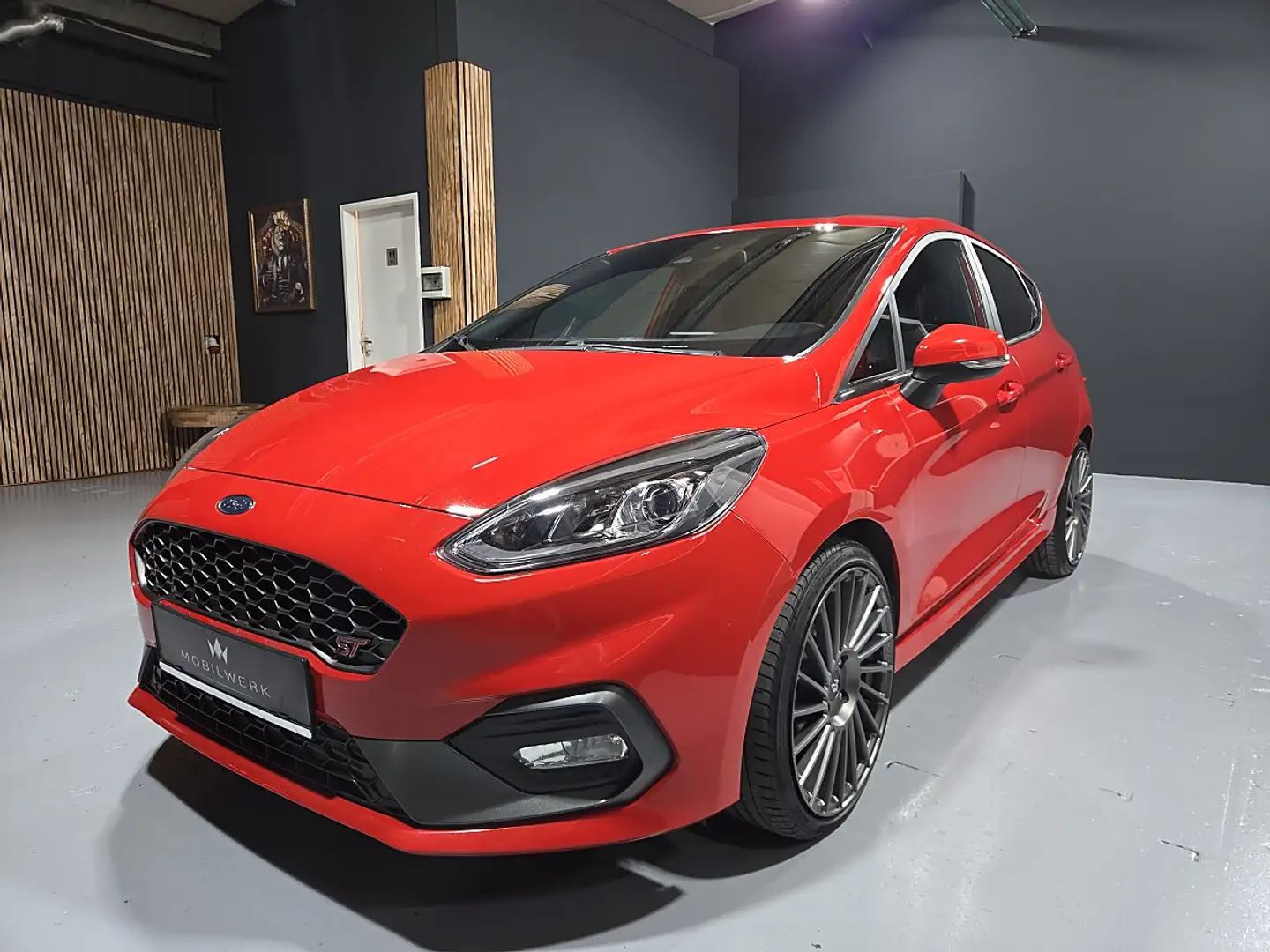 Ford Fiesta ST 1,5 EcoBoost * URLAUBSAKTION BEI MOBILWERK * Rot - 2