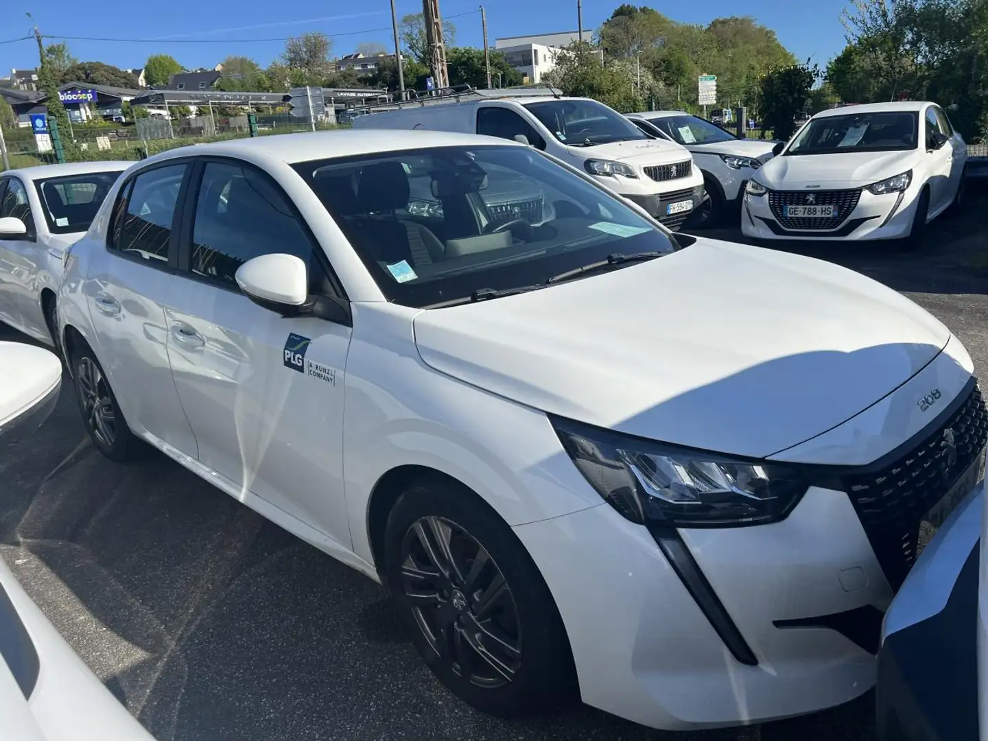 Peugeot 208 1.5 BlueHDi S\u0026S - 100  BERLINE Active Busines Blanc - 2