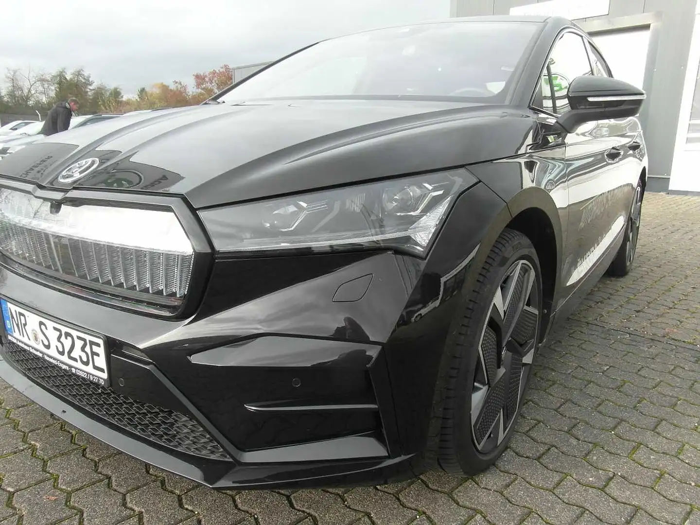 Skoda Enyaq Coupe RS IV Enyaq RS Coupe Matrix Head Up Schwarz - 2