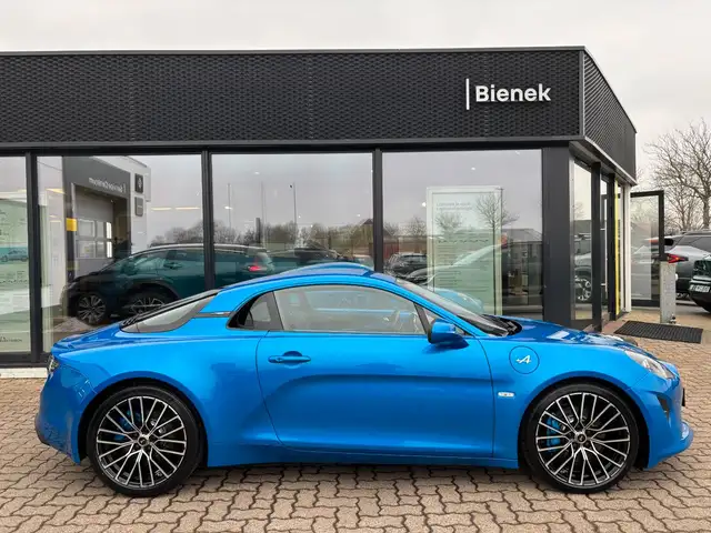 Alpine A110