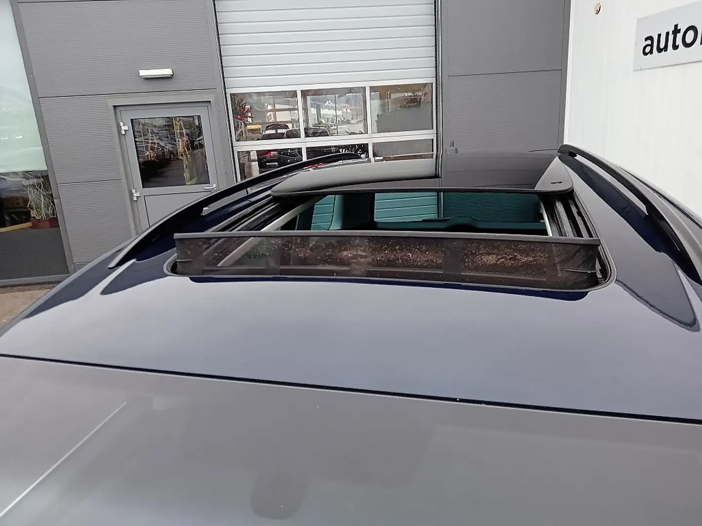 Volkswagen Sharan Business BMT SCR 2,0 TDI DSG Blau - 2