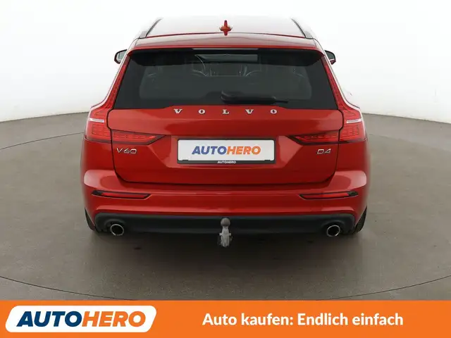 Volvo V60 view 5