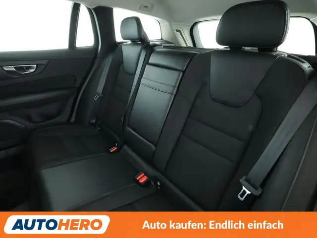 Volvo V60 view 14