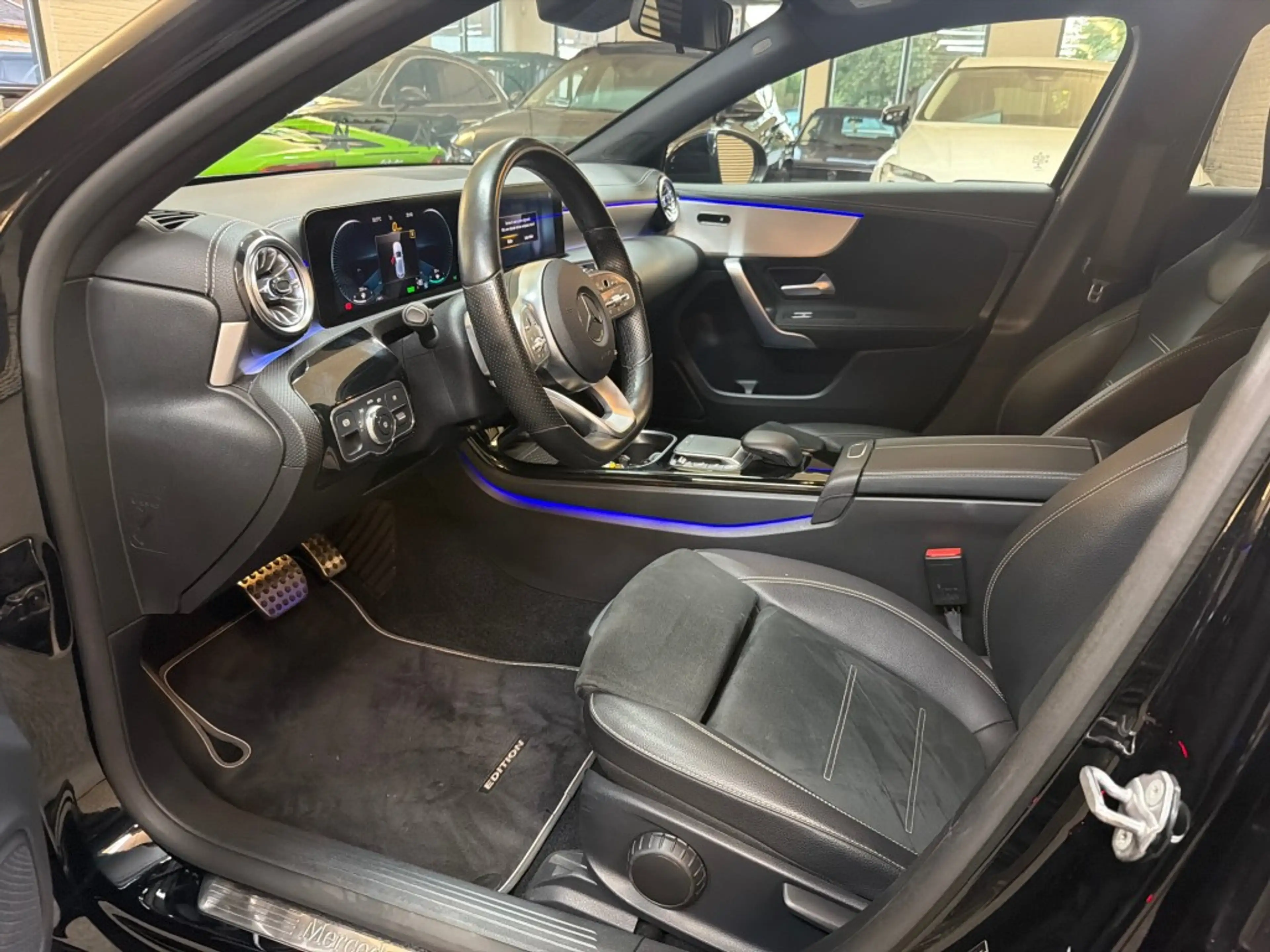 Mercedes-Benz A 250 250 e Business AMG Line Sfeer Carplay Cruise Led N — photo 11