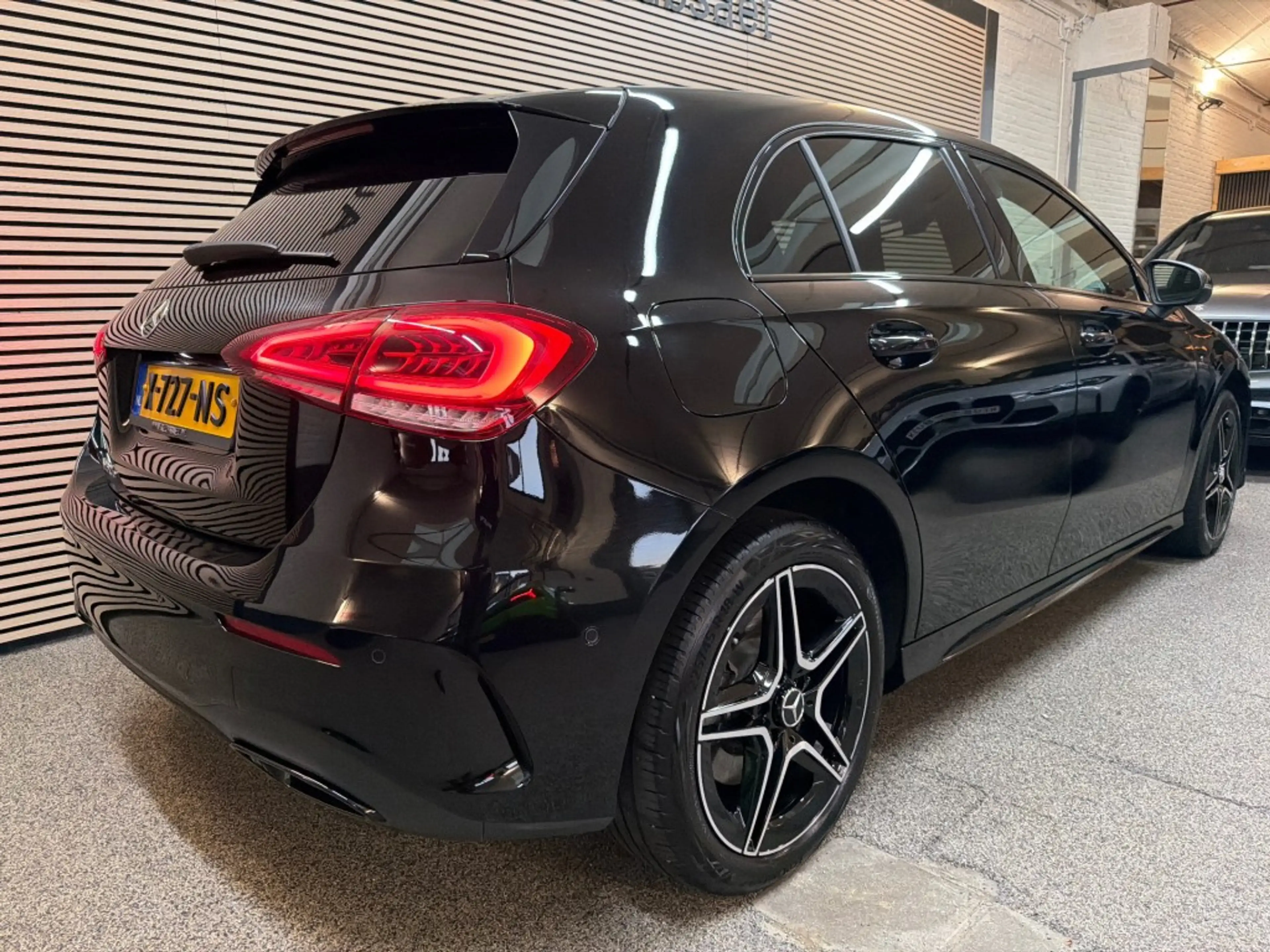 Mercedes-Benz A 250 250 e Business AMG Line Sfeer Carplay Cruise Led N — photo 6