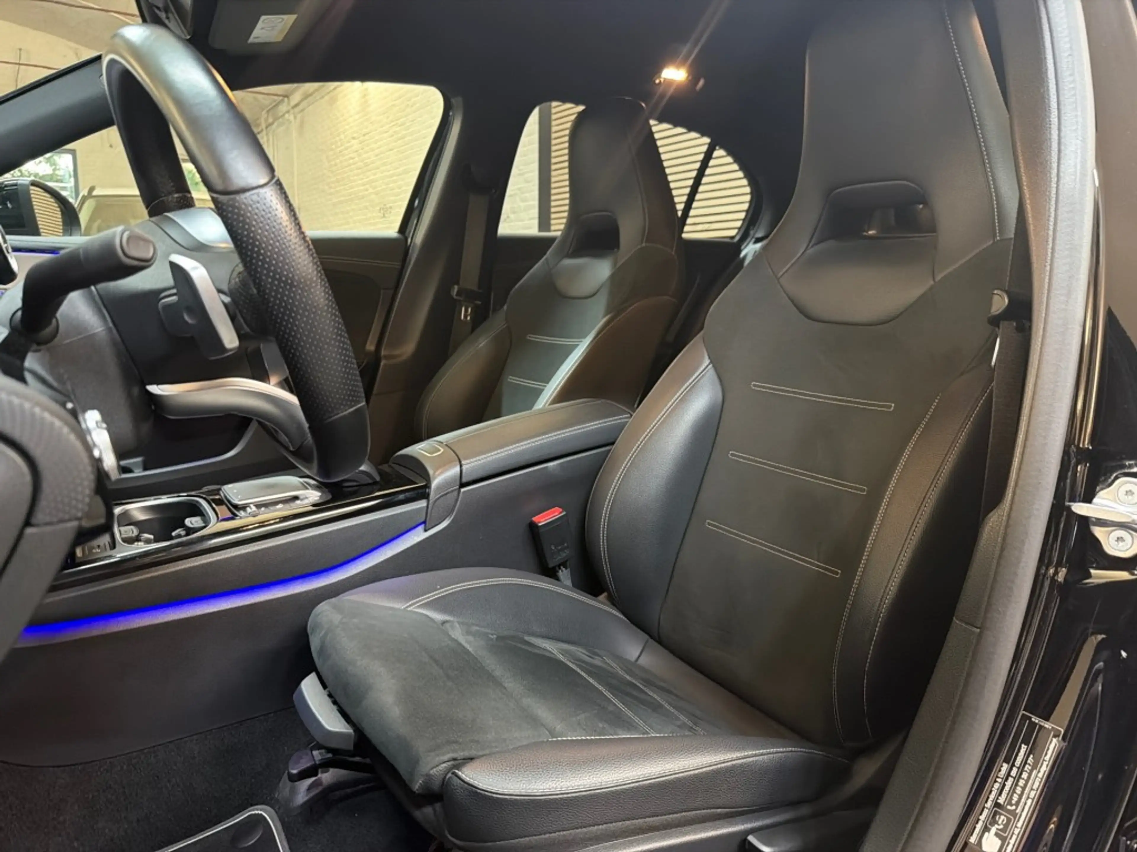 Mercedes-Benz A 250 250 e Business AMG Line Sfeer Carplay Cruise Led N — photo 12