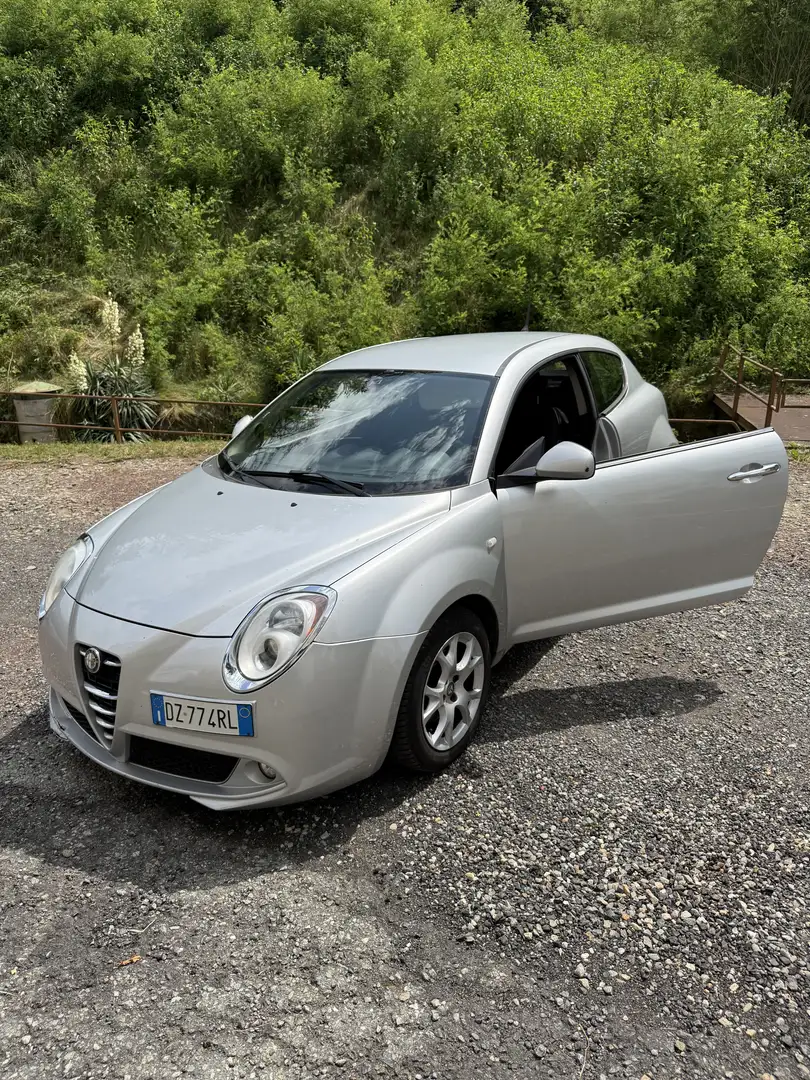 Alfa Romeo MiTo 1.6 jtdm Distinctive premium pack 120cv - 2