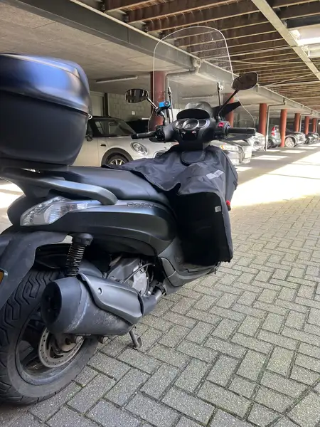 Piaggio Beverly 350 - foto 5