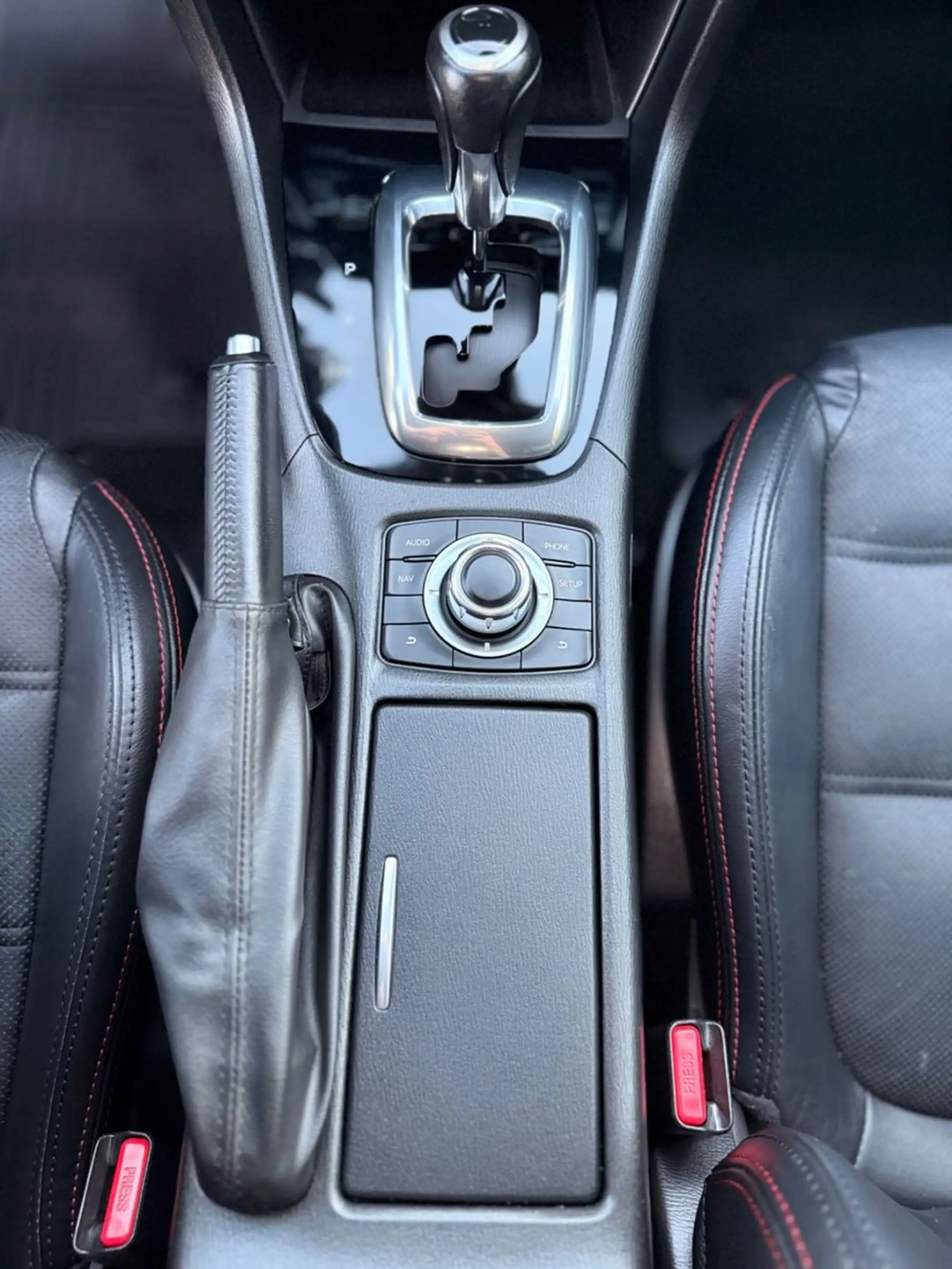 Mazda 6 Kombi Sports-Line *KAMERA*PDC*ACC*BI-XENON* — photo 14