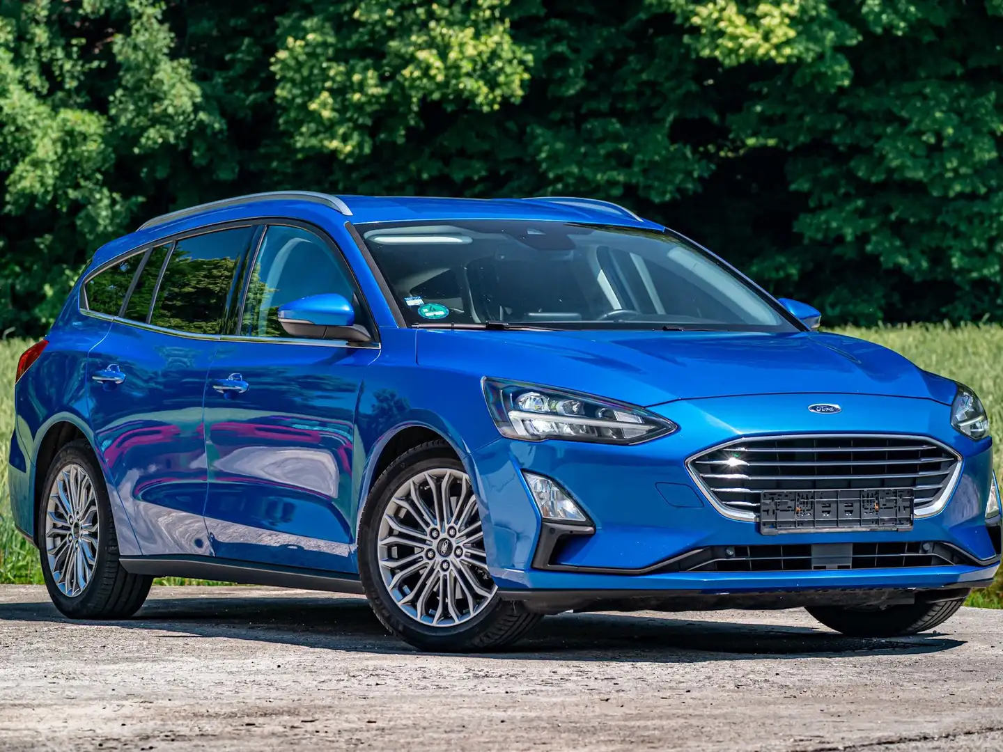 Ford Focus Titanium der Familien-Sportler aus 1Hand Automatik Blau - 1