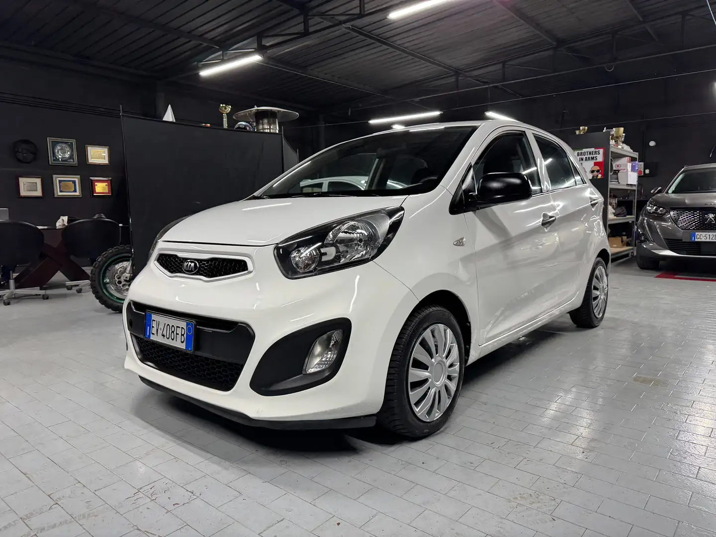Kia Picanto Picanto 1.0 Easy 5p CarPlay Neopatentati Bianco - 2