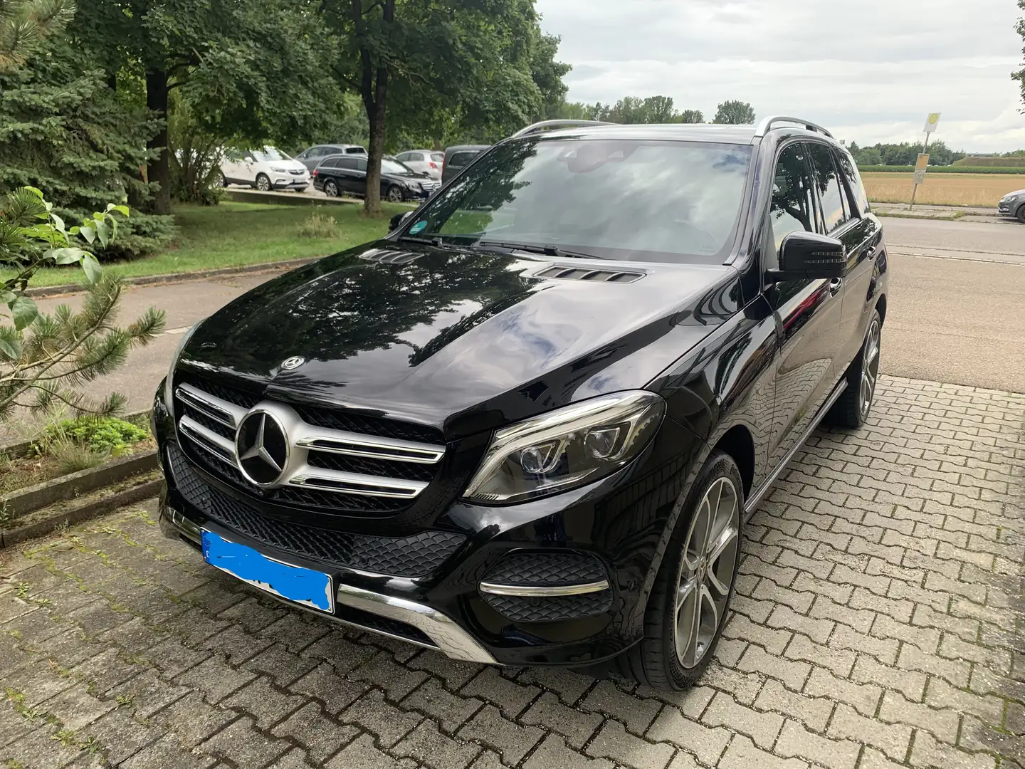 Mercedes-Benz GLE 350 GLE 350 d 4Matic 9G-TRONIC Exclusive Schwarz - 1
