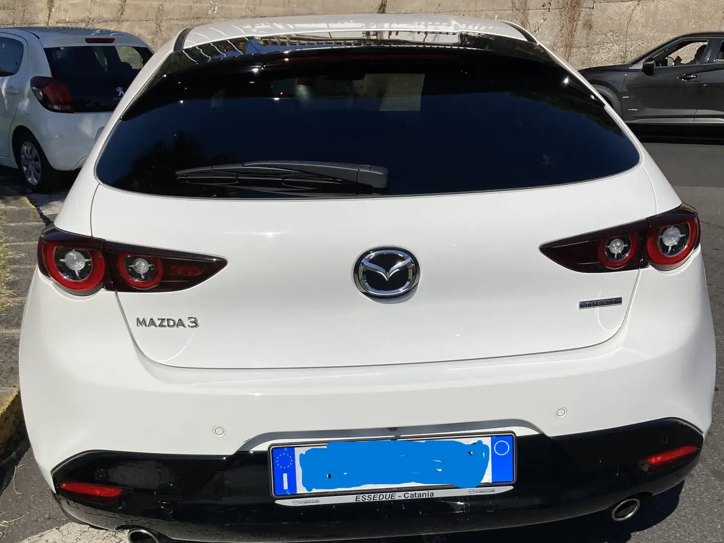 Mazda 3 3 IV 5 porte 5p 2.0 m-hybrid Executive 150cv Bianco - 2