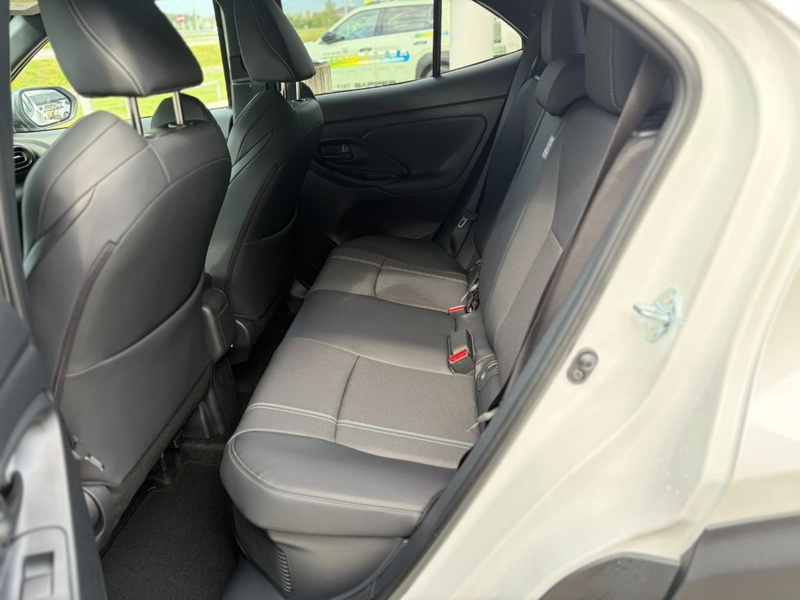 Toyota Yaris Cross SUV, 5-türig Style 1,5 VVT-i Hybrid CV — photo 11