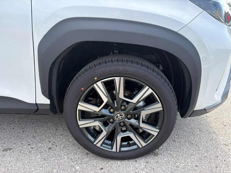 Toyota Yaris Cross SUV, 5-türig Style 1,5 VVT-i Hybrid CV — photo 4