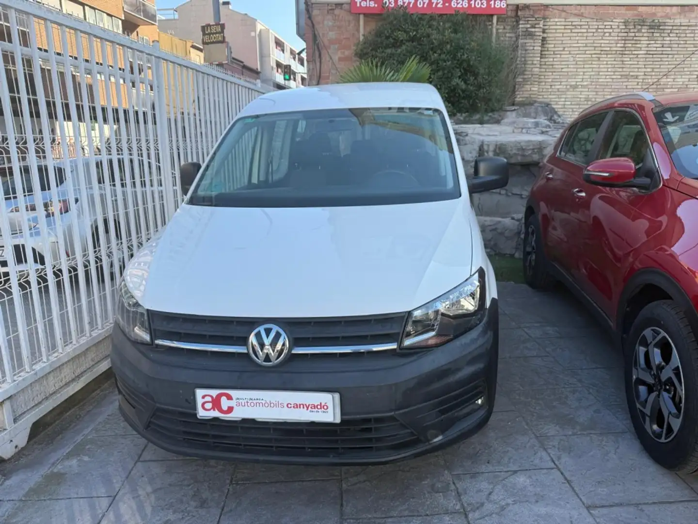 Volkswagen Caddy 2.0TDI Trendline 4M 90kW Weiß - 2
