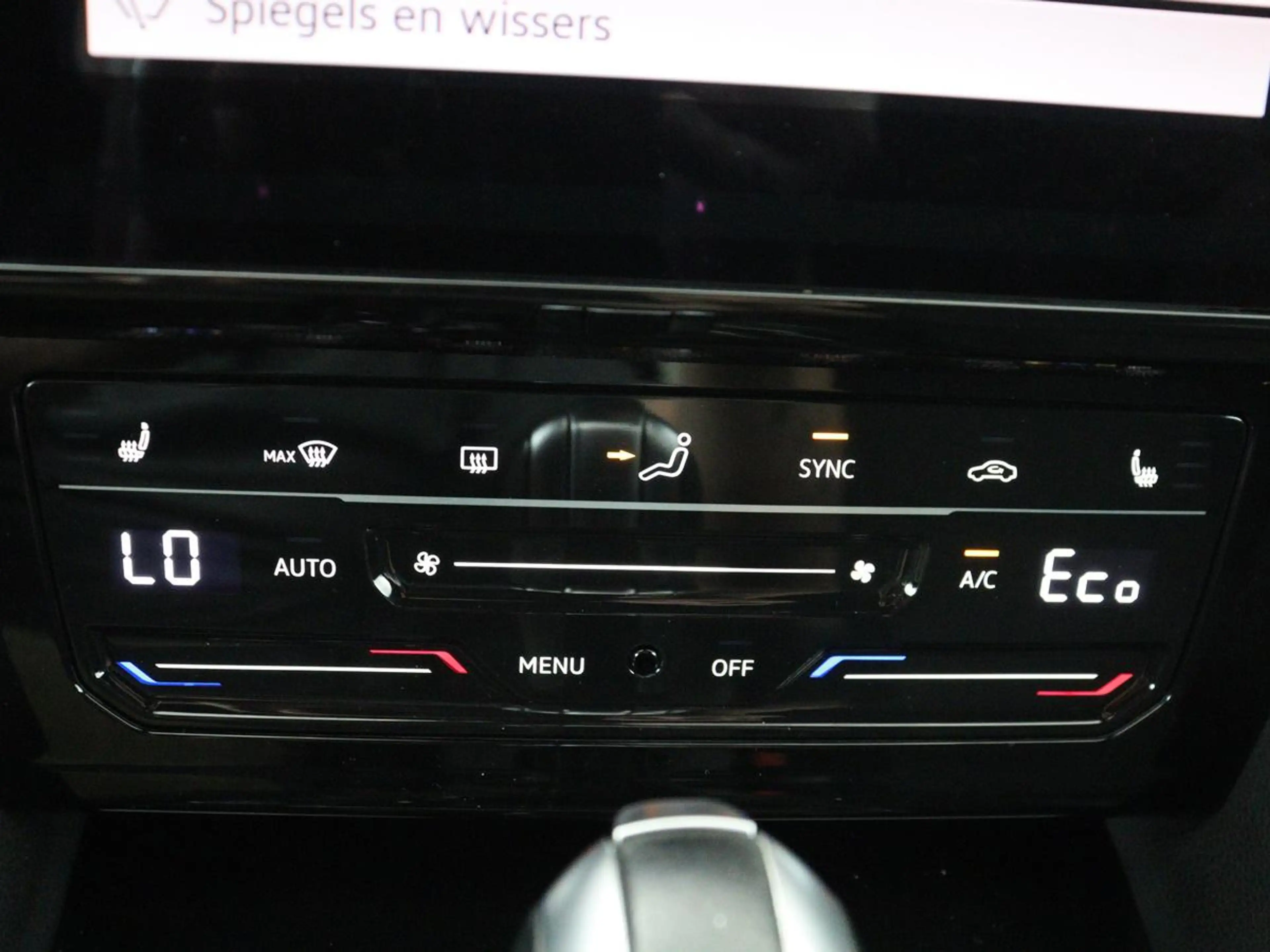 Volkswagen Arteon 1.4 TSI eHybrid R-Line Business+ — photo 13