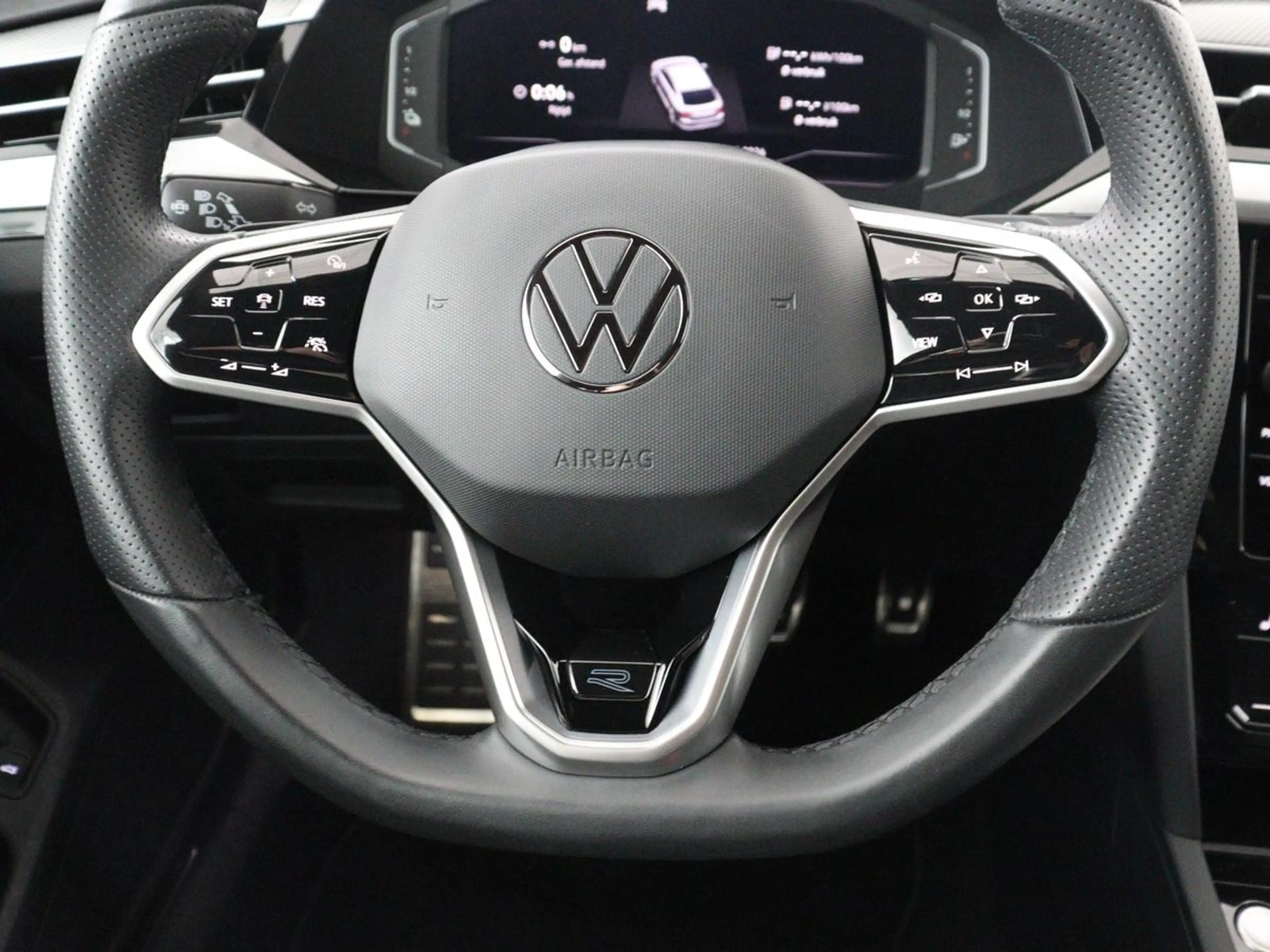 Volkswagen Arteon 1.4 TSI eHybrid R-Line Business+ — photo 6