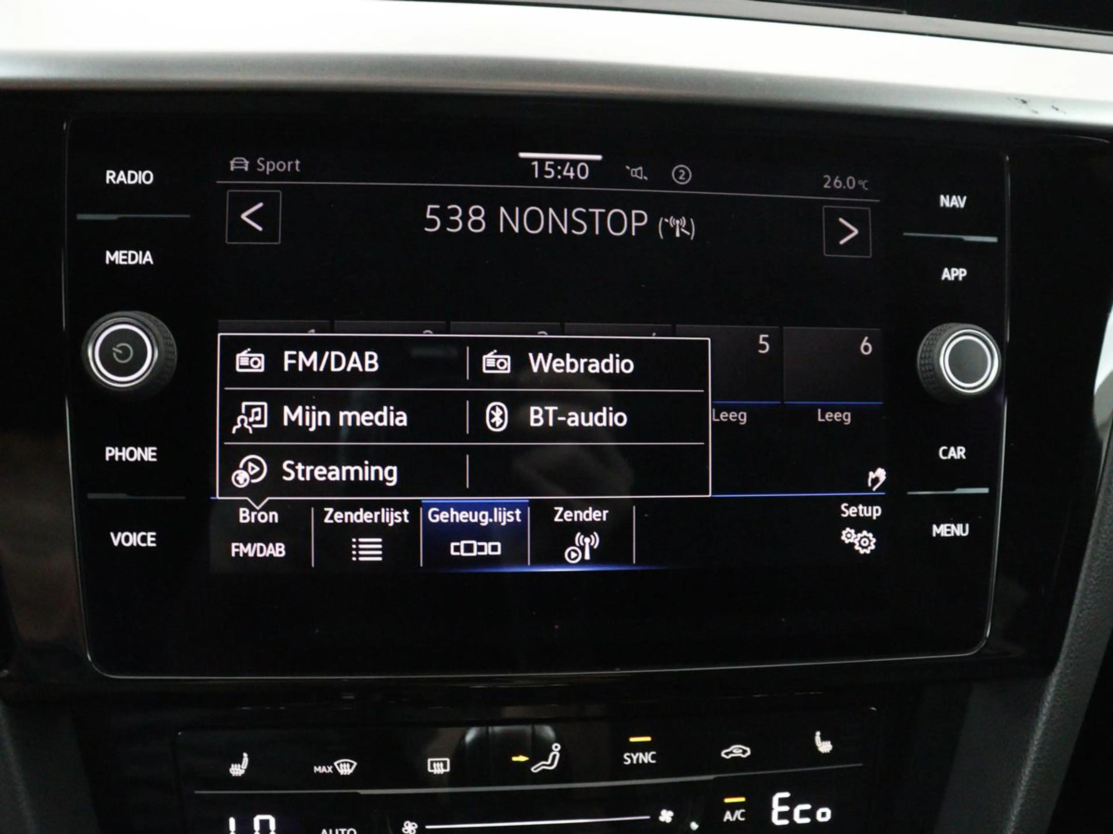 Volkswagen Arteon 1.4 TSI eHybrid R-Line Business+ — photo 7