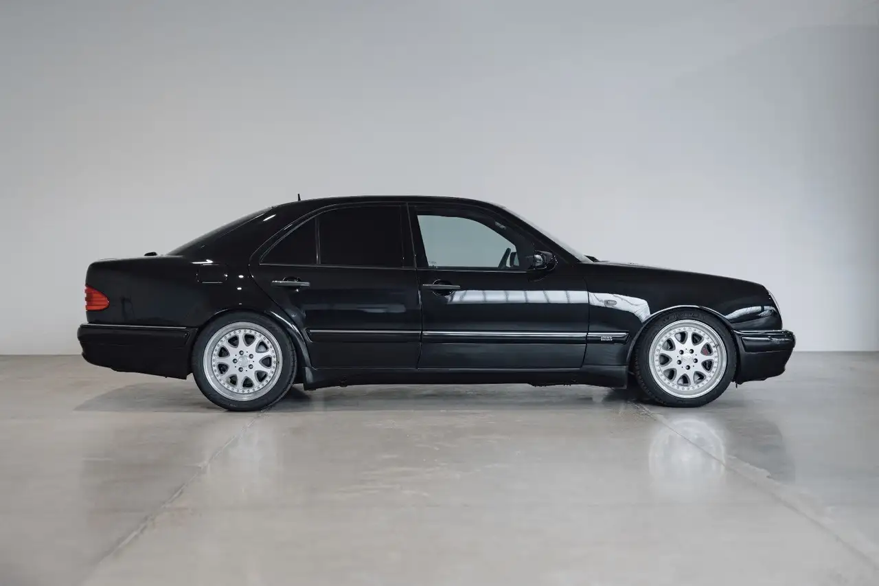 Mercedes-Benz E 60 AMG E 6.5 Brabus Deutsch, foto 6