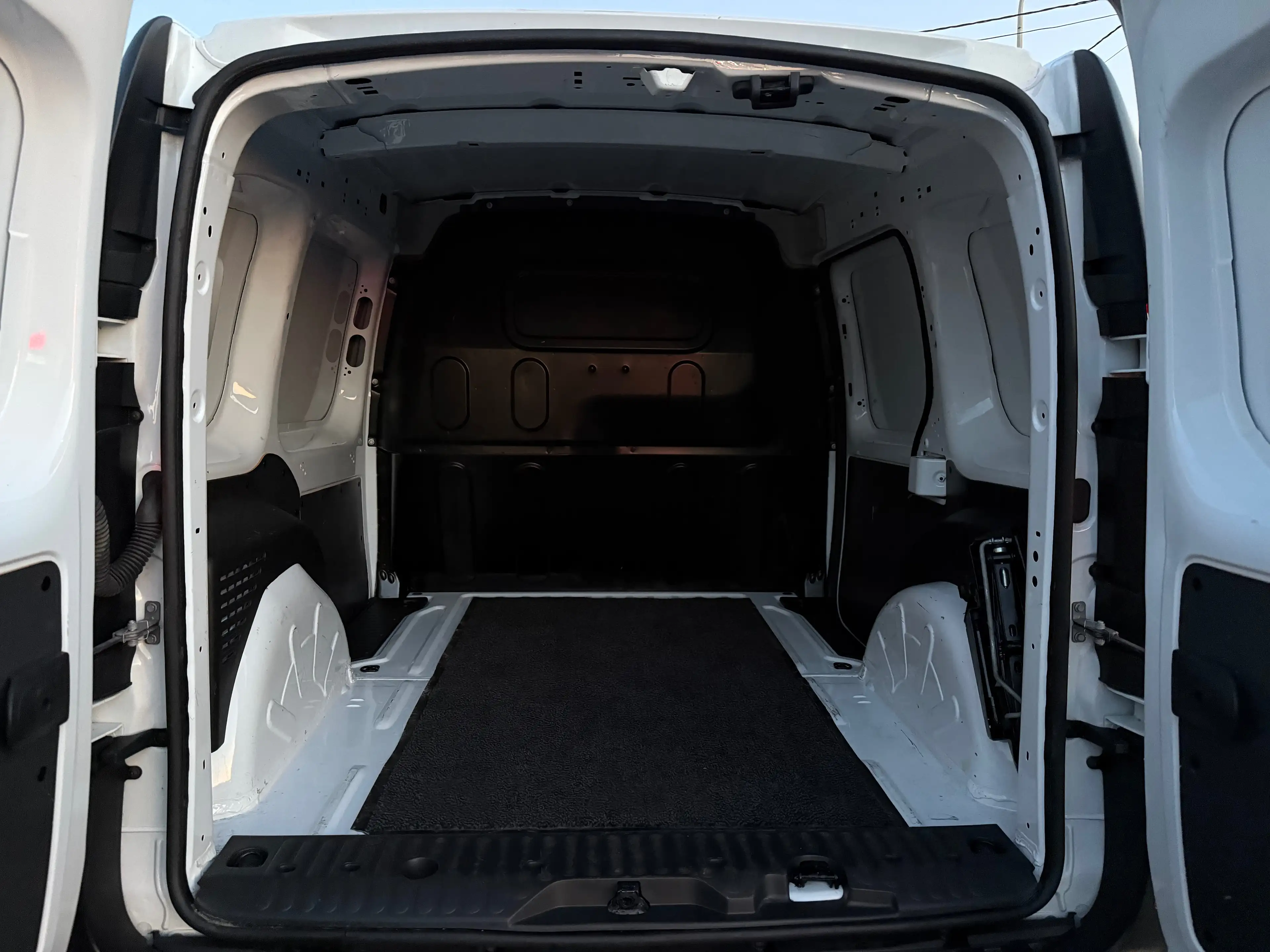 Nissan NV250 1.5 dCi/TVA DEDUCTIBLE — photo 9