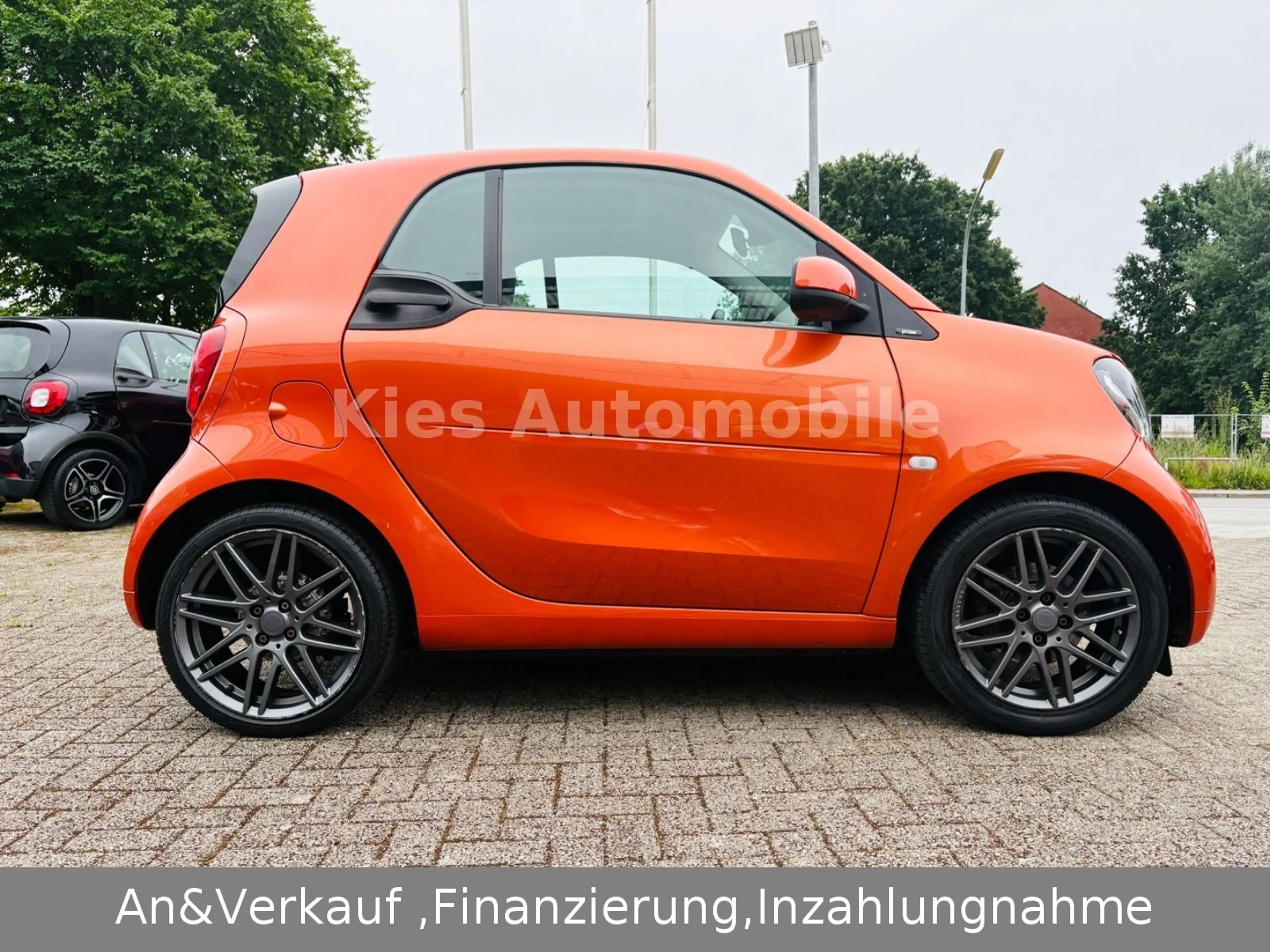 smart forTwo Brabus Packet 90Ps AUTOM/JBL/PANO/LEDER — photo 6