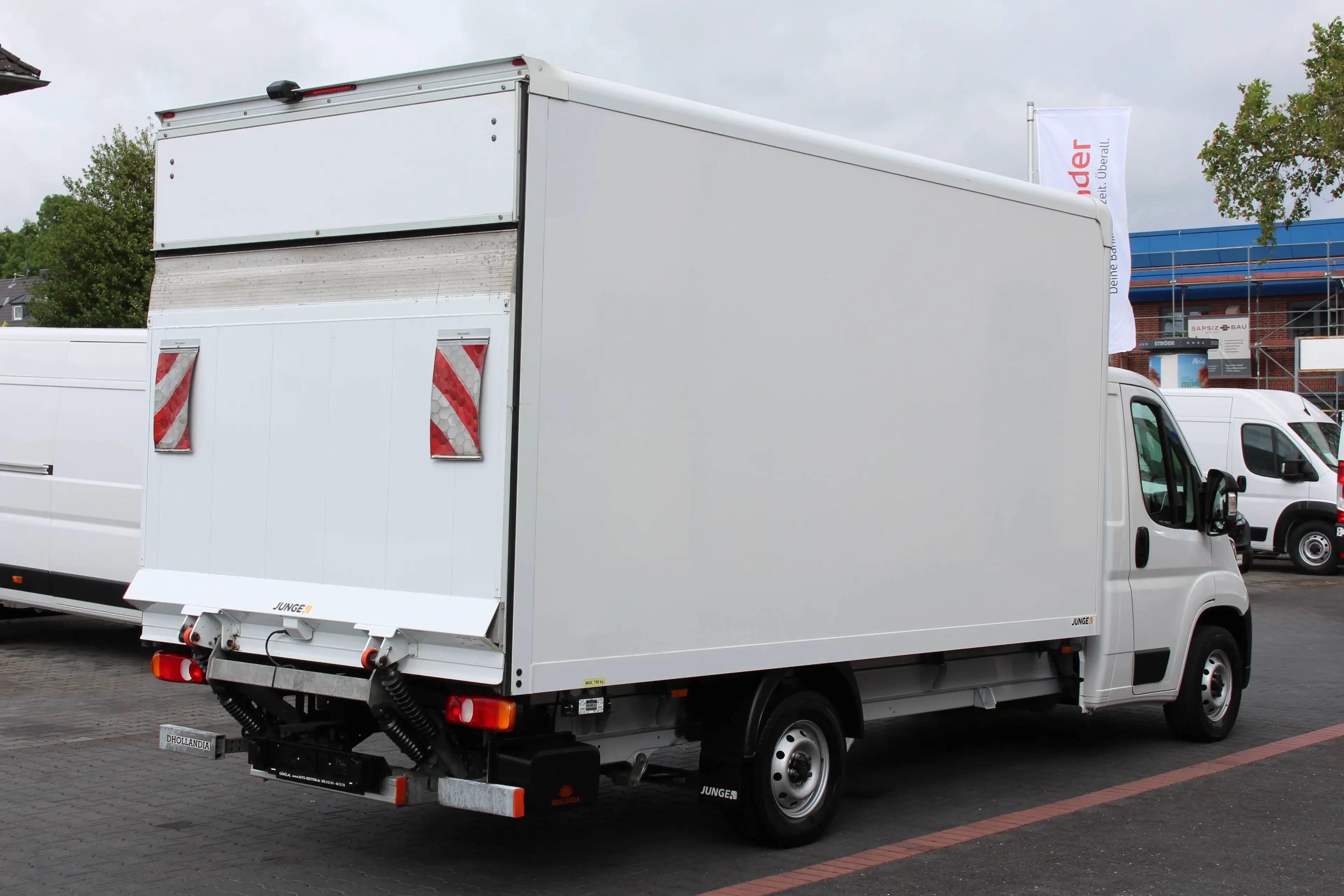 Peugeot Boxer 35 L4 140 Koffer LBW *Klima*Tempomat*Navi — photo 3