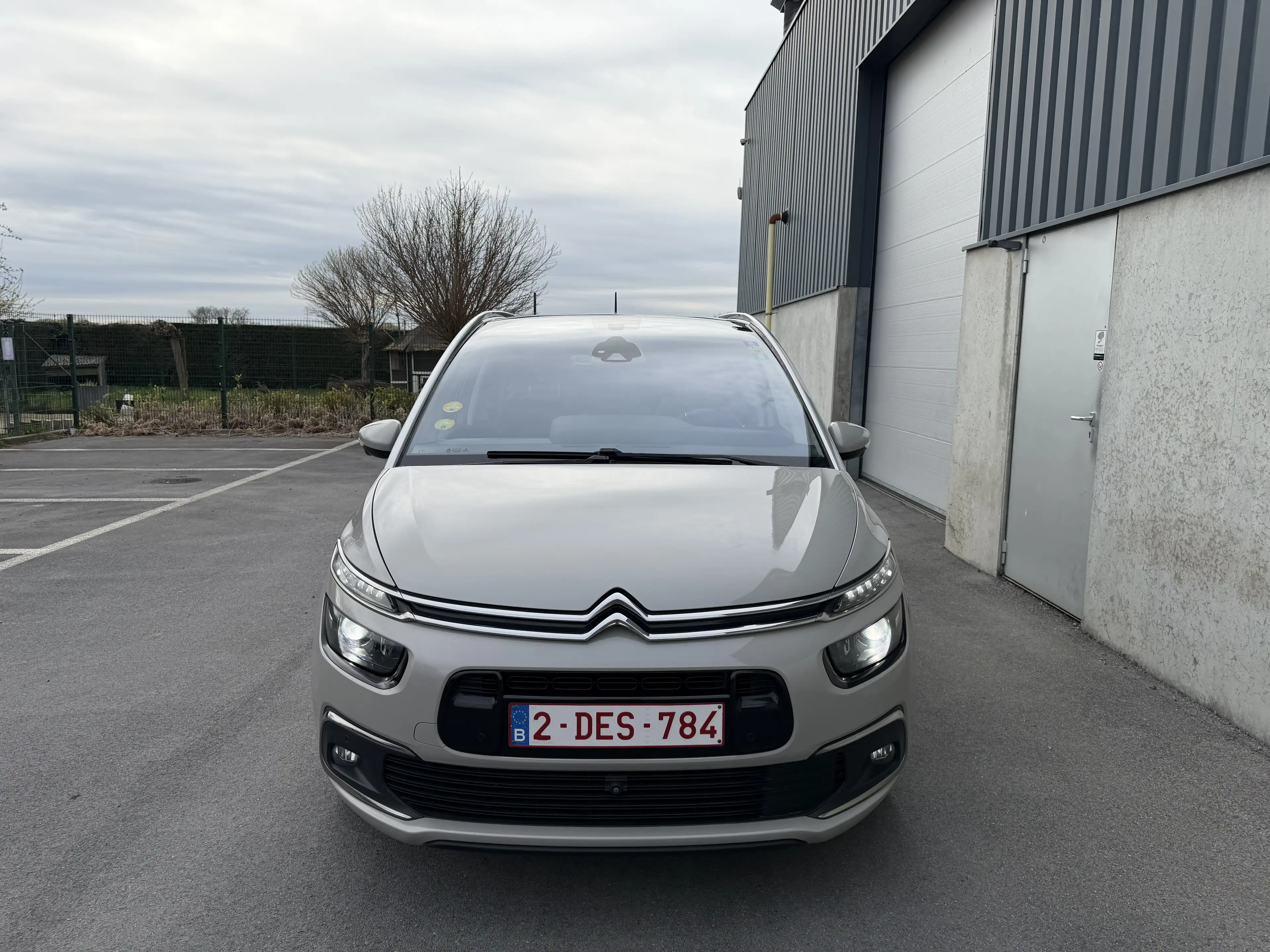 Citroen C4 SpaceTourer C4 Spacetourer 2.0 BlueHDi Shine S — photo 2