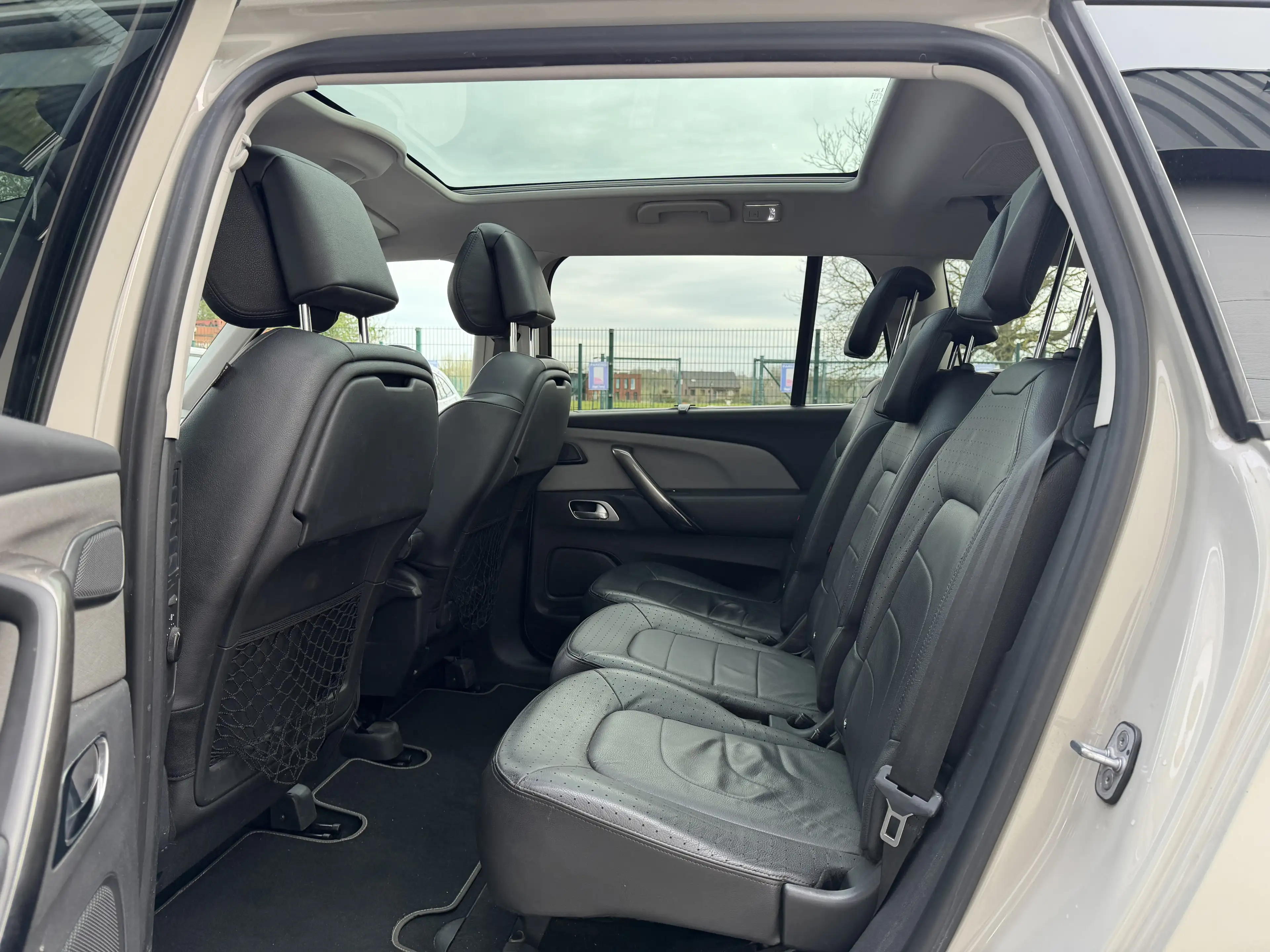 Citroen C4 SpaceTourer C4 Spacetourer 2.0 BlueHDi Shine S — photo 9
