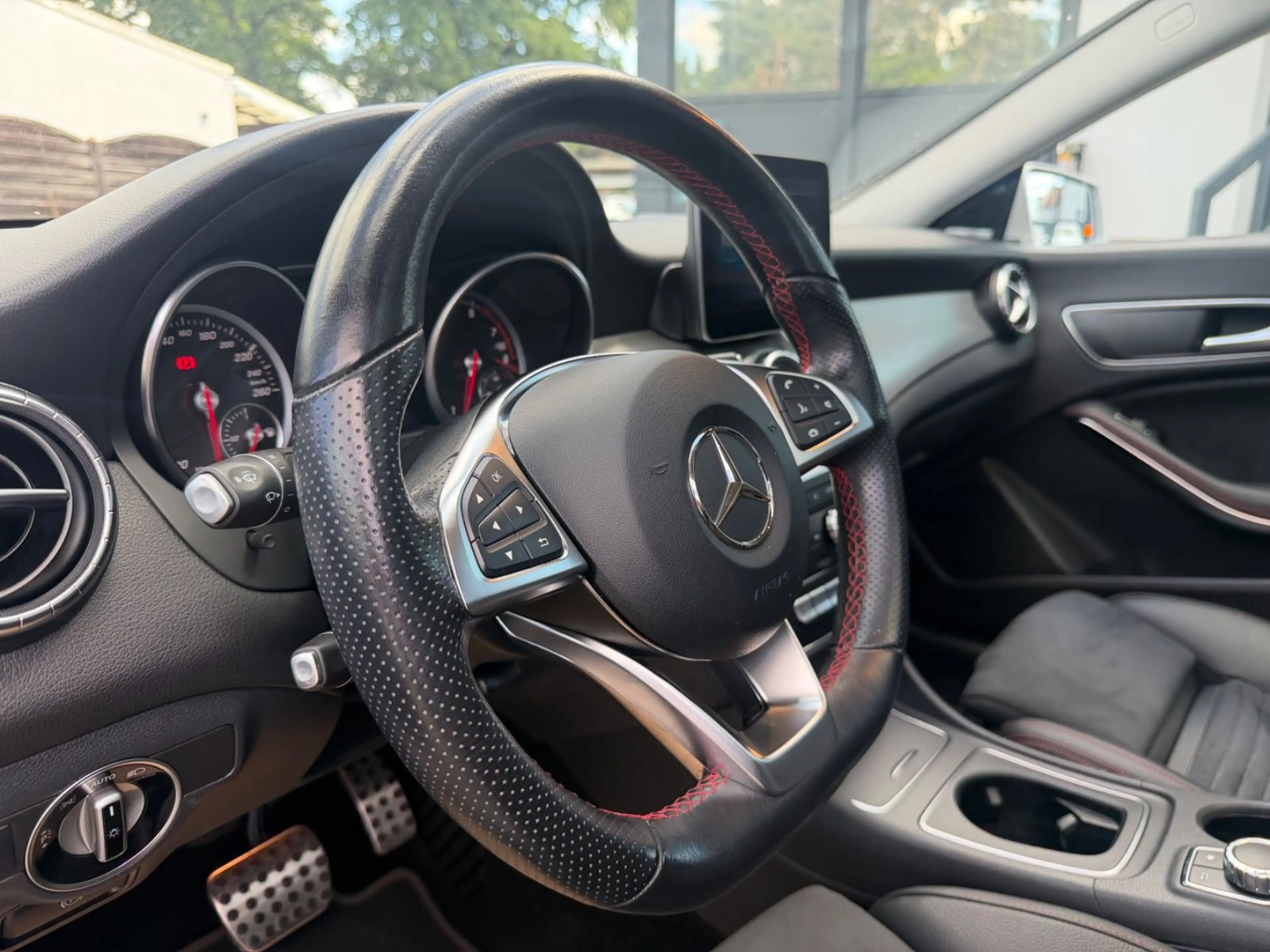 Mercedes-Benz CLA 220 CLA CLA 220 4Matic — photo 7