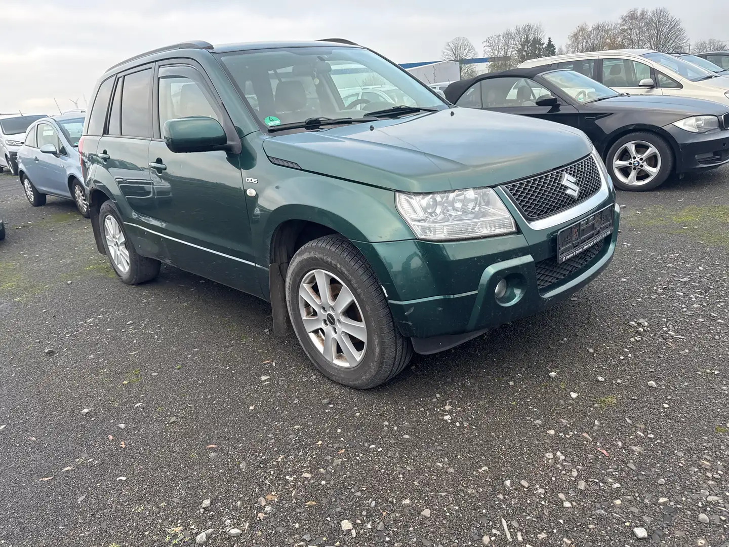 Suzuki Grand Vitara Grün - 2