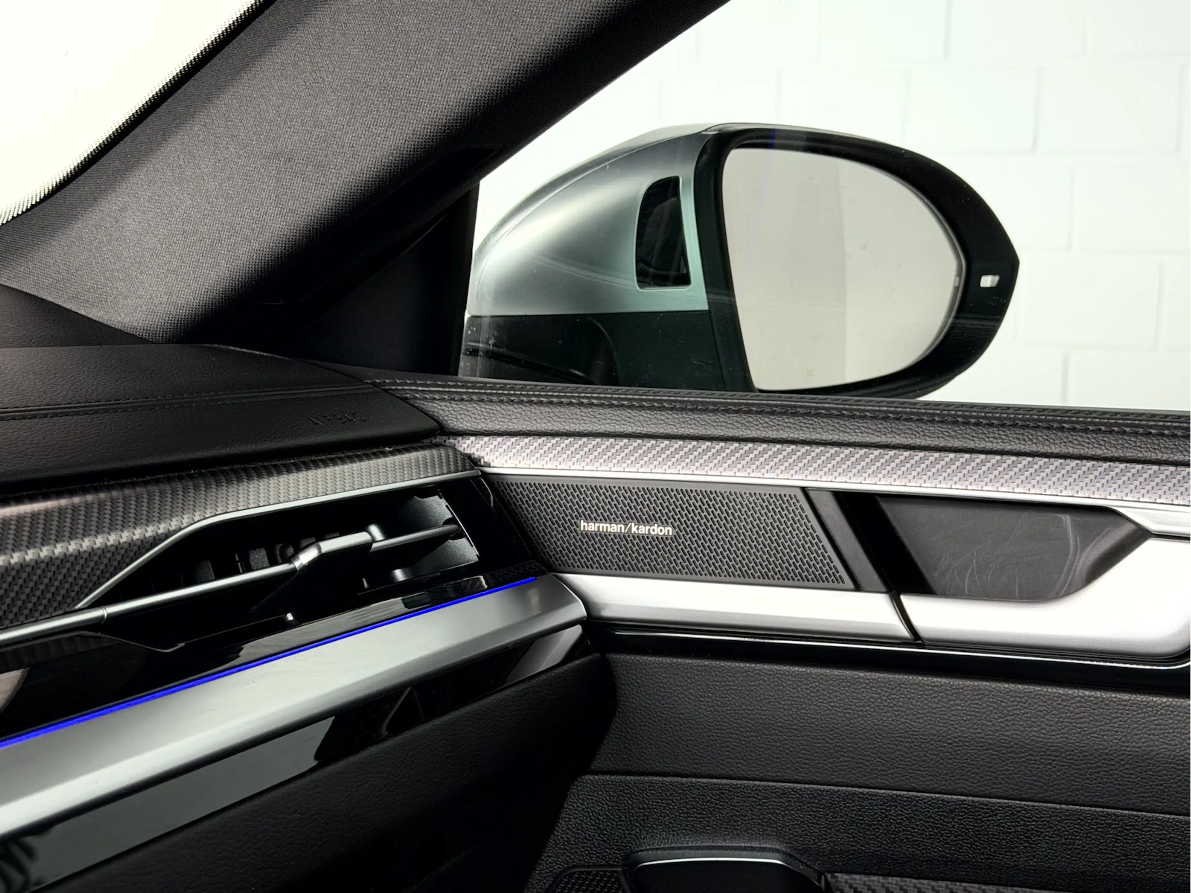 Volkswagen Arteon Shooting Brake R 2.0 TSI*Pano*H&K*HUD*AHK* — photo 15